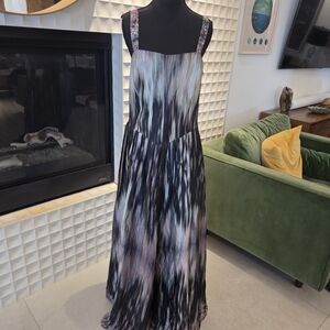 Ted Baker Pleated Watercolor Midi Dress with Rose-Gold Zip | Size 5 (US 10/12)